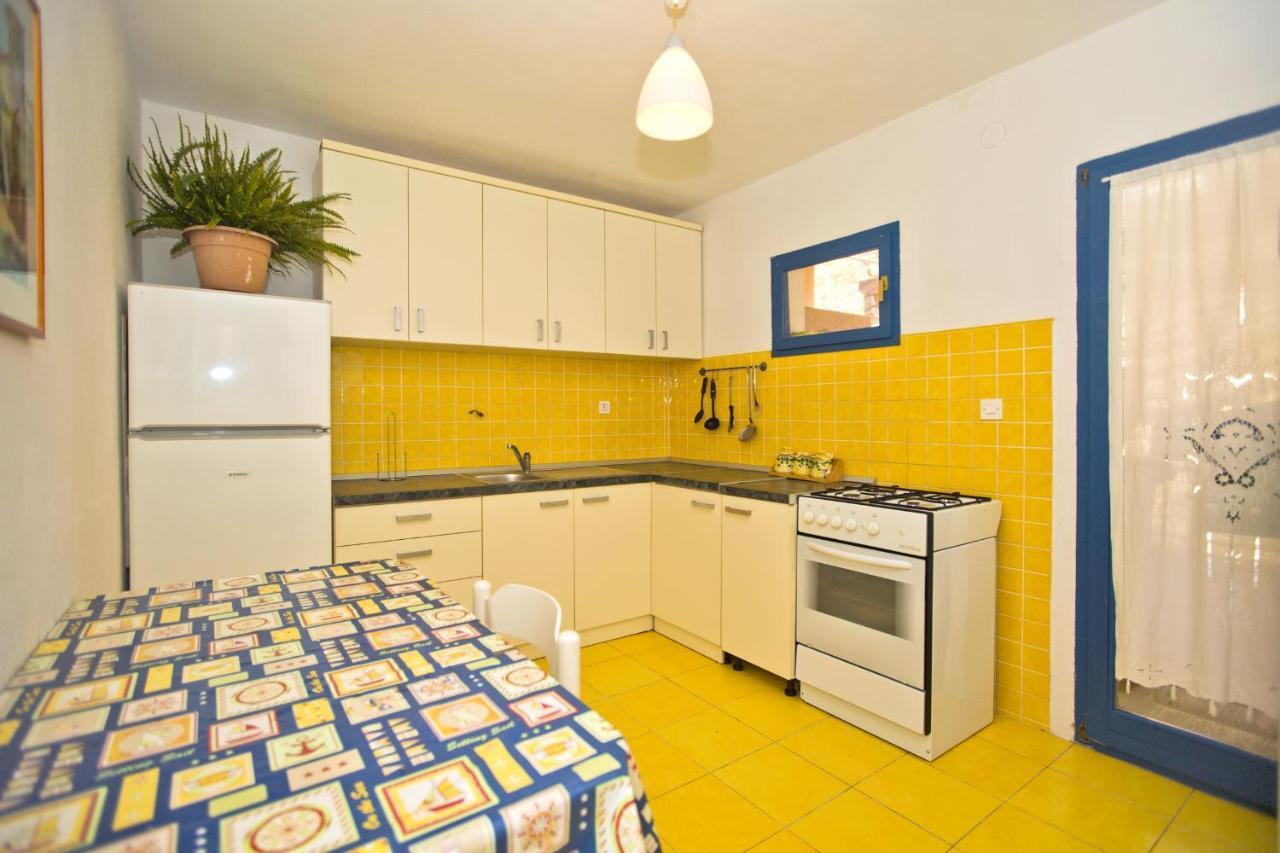 Seaside Secluded Apartments Cove Tvrdni Dolac, Hvar - 4008 Gdinj Exterior foto